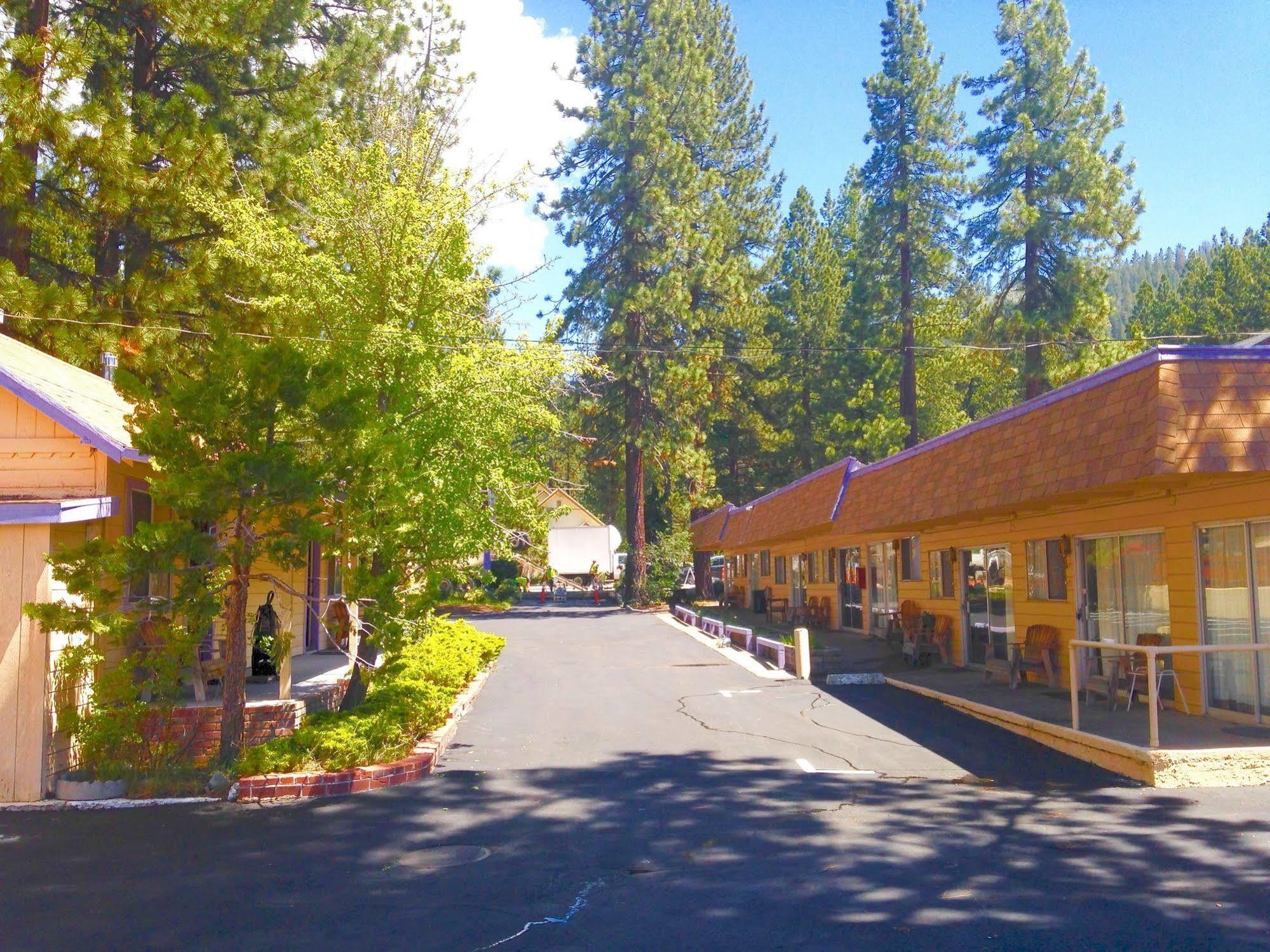 Stevenson's Motel